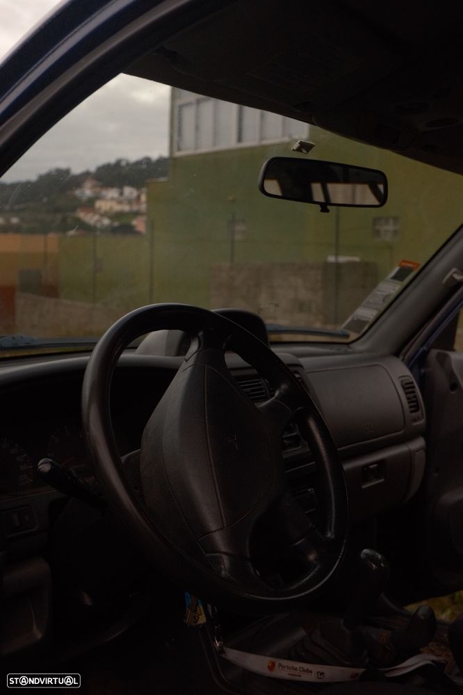 Mitsubishi Pajero Sport - 5