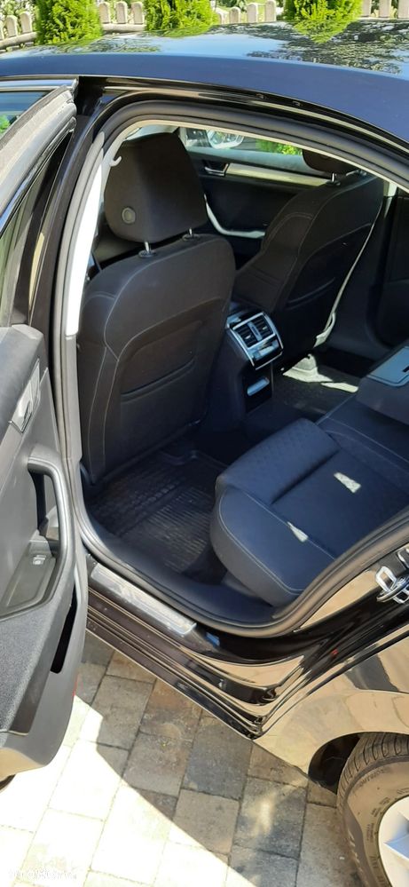 Skoda Superb 2.0 TDI Style - 17