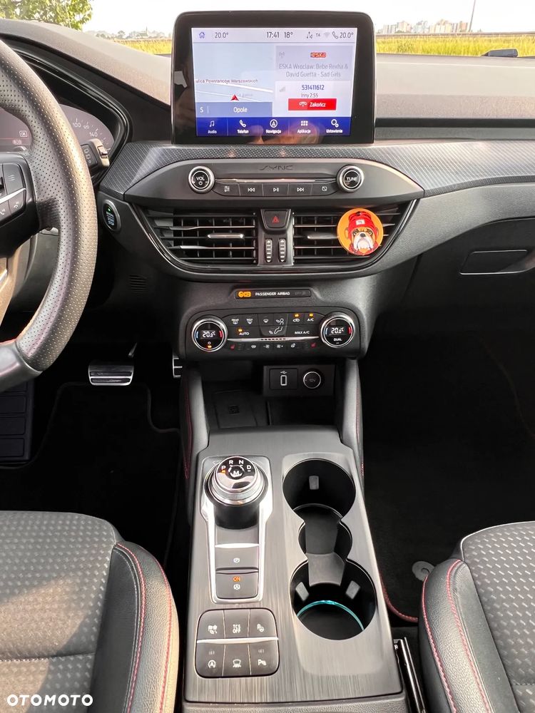 Ford Focus - 12