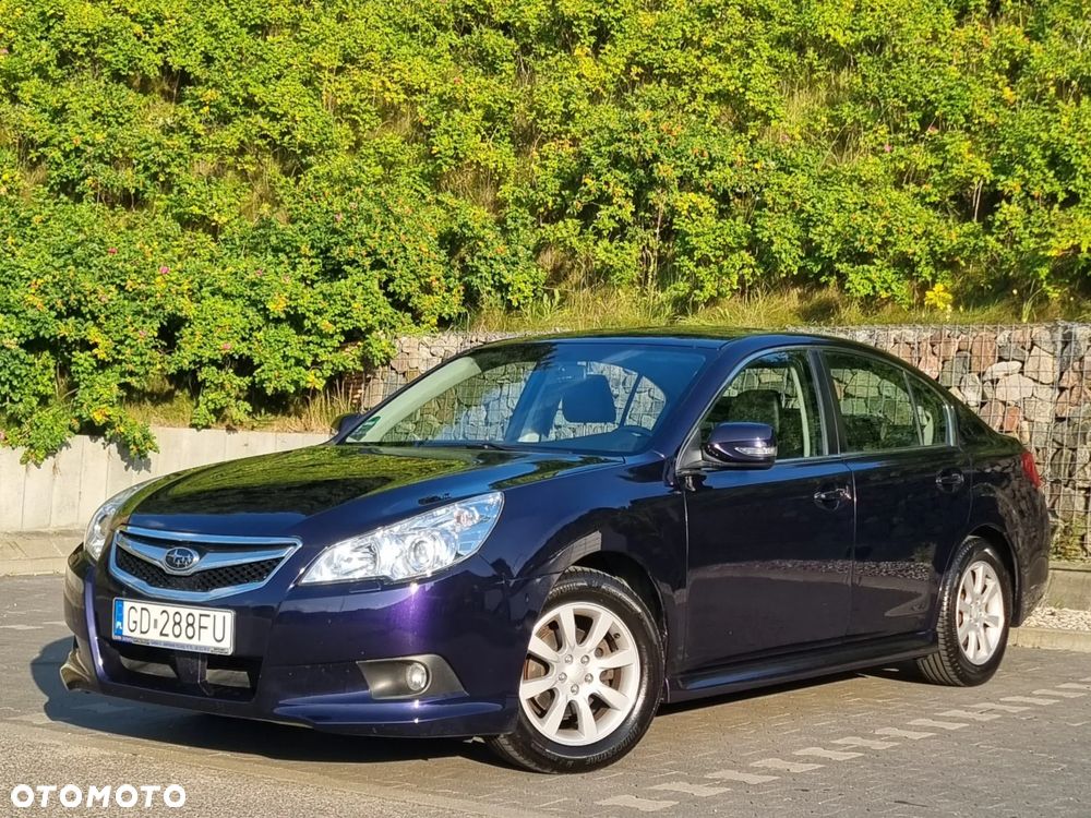 Subaru Legacy 2.0i Comfort Navi - 8