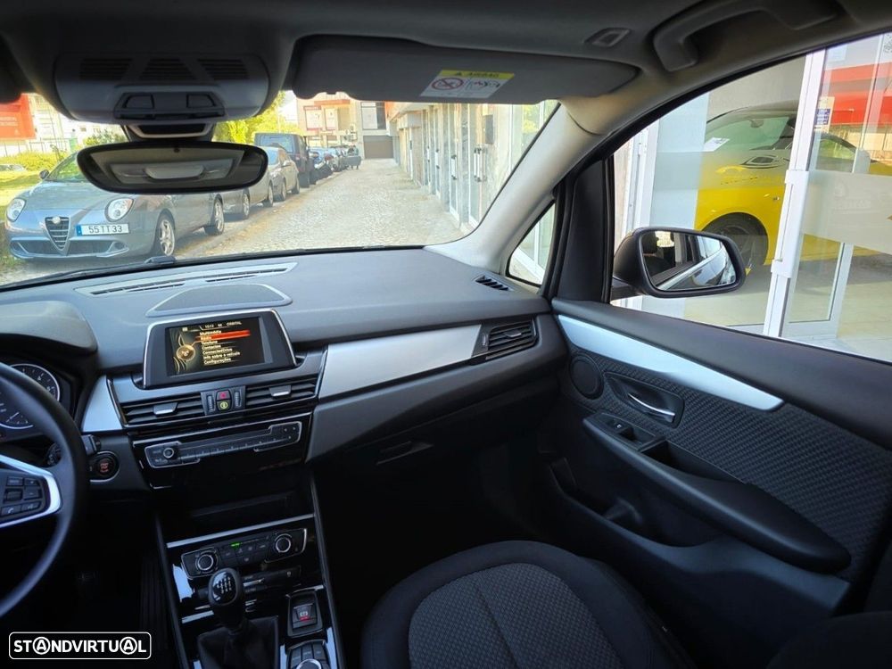 BMW 216 Active Tourer d - 16