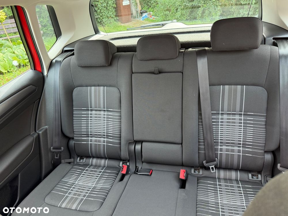 Volkswagen Golf 1.6 TDI BMT Highline - 12