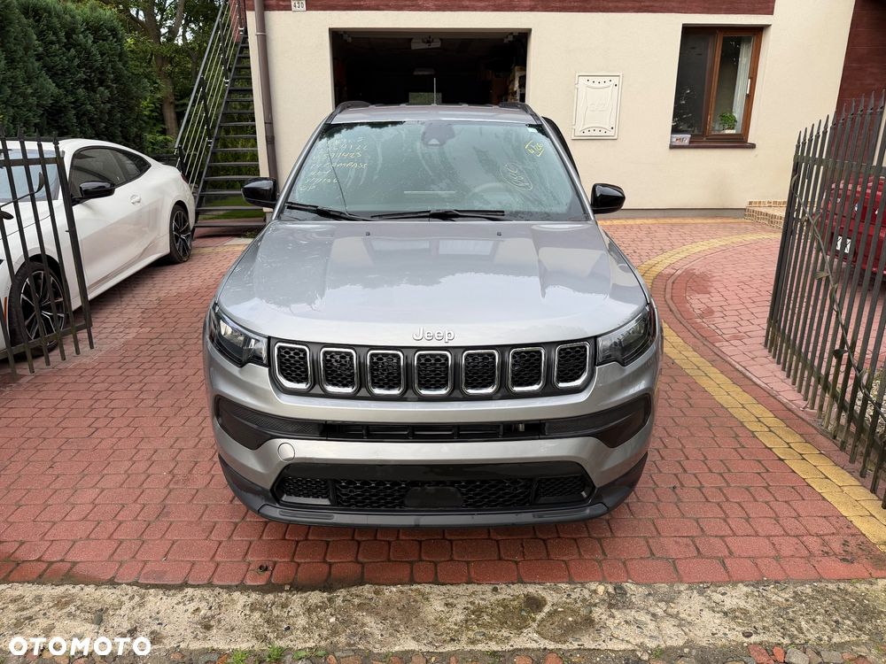 Jeep Compass - 9