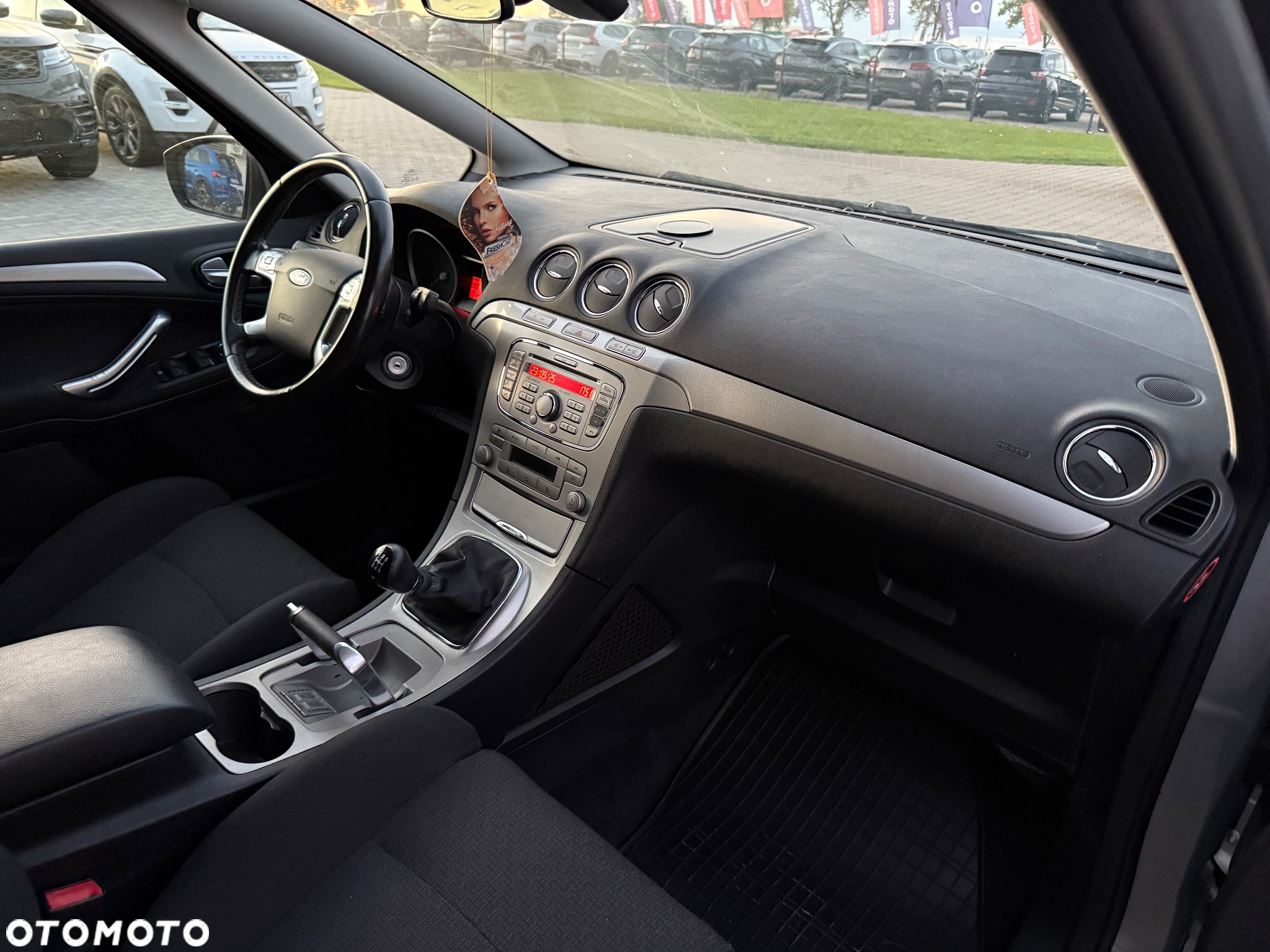 Ford S-Max 2.0 FF Titanium - 8