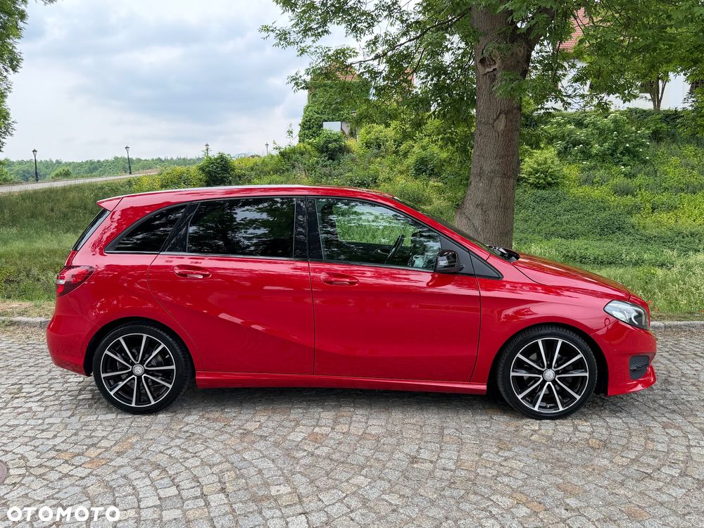 Mercedes-Benz Klasa B 180 7G-DCT Urban - 9