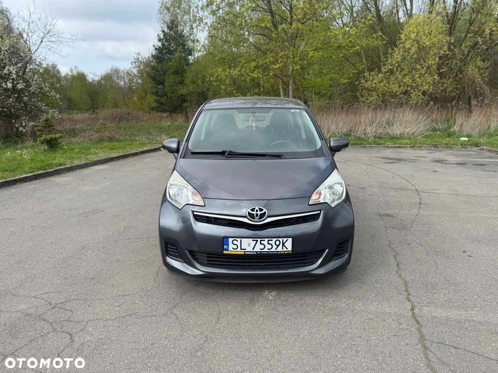 Toyota Verso S 1.33 Premium - 3