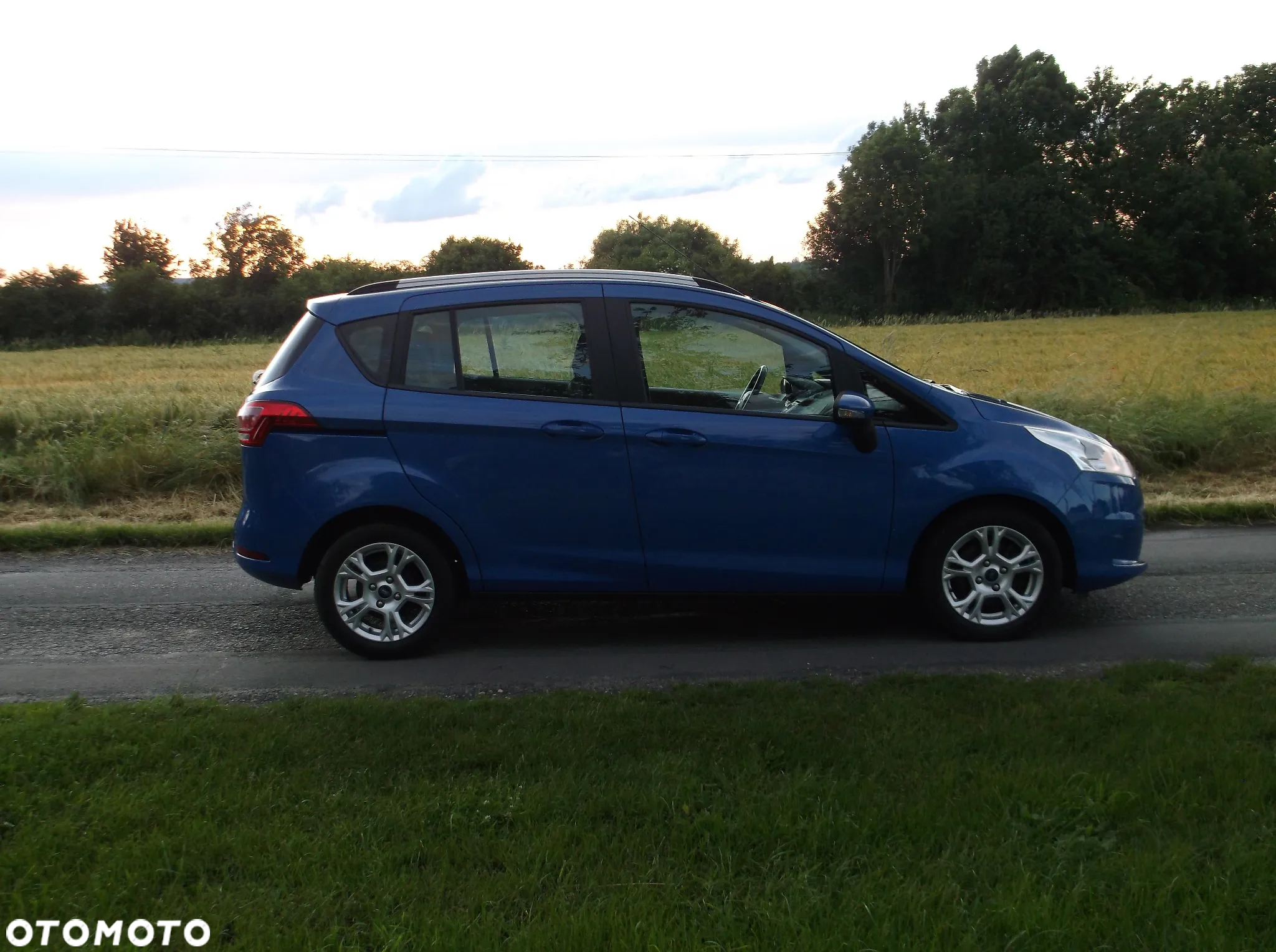 Ford B-MAX 1.0 EcoBoost SYNC Edition - 34