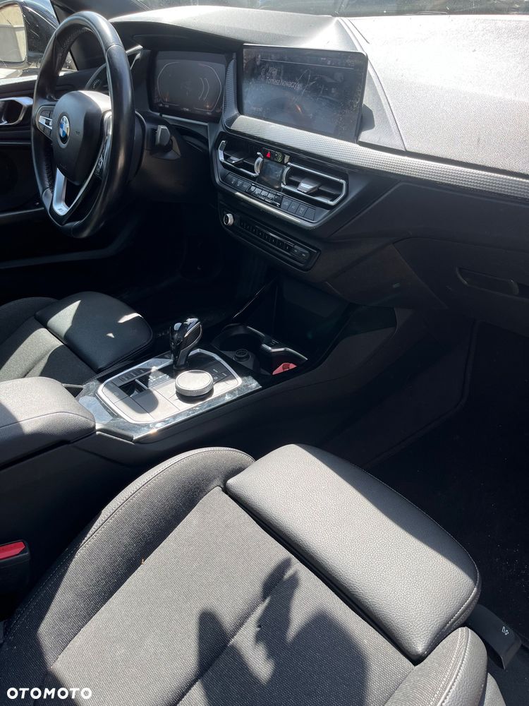 BMW Seria 2 216d Gran Coupe Edition Colorvision - 17