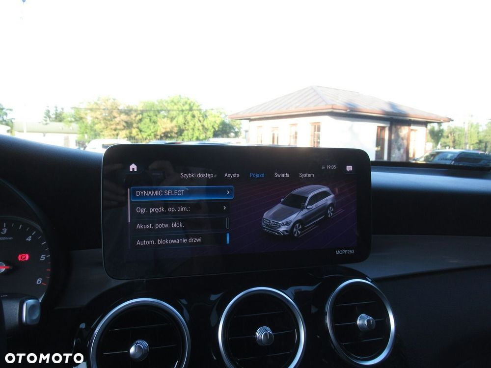 Mercedes-Benz GLC 200 d 4-Matic - 22