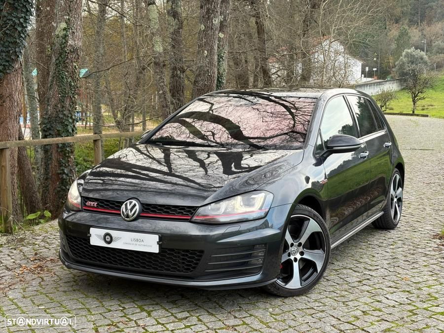 VW Golf 2.0 TSi GTi DSG Performance - 1