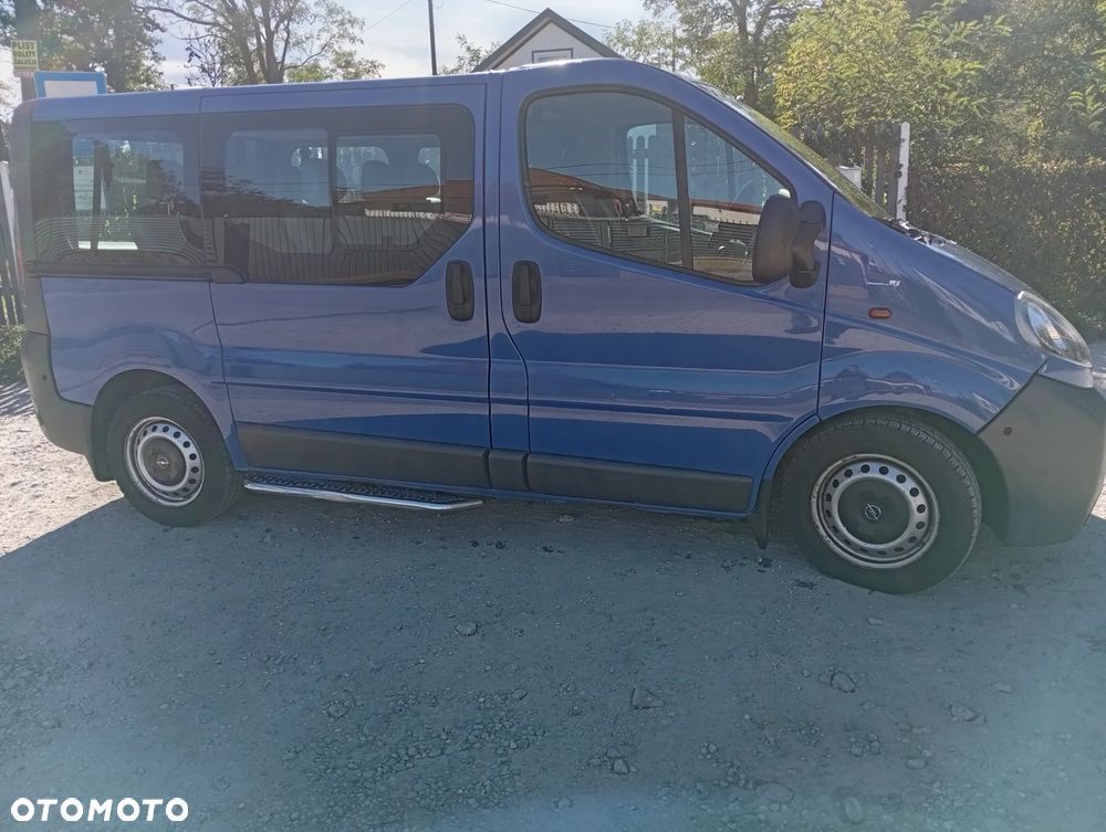Opel Vivaro 2.5 CDTI L1H1 Tecshift - 3