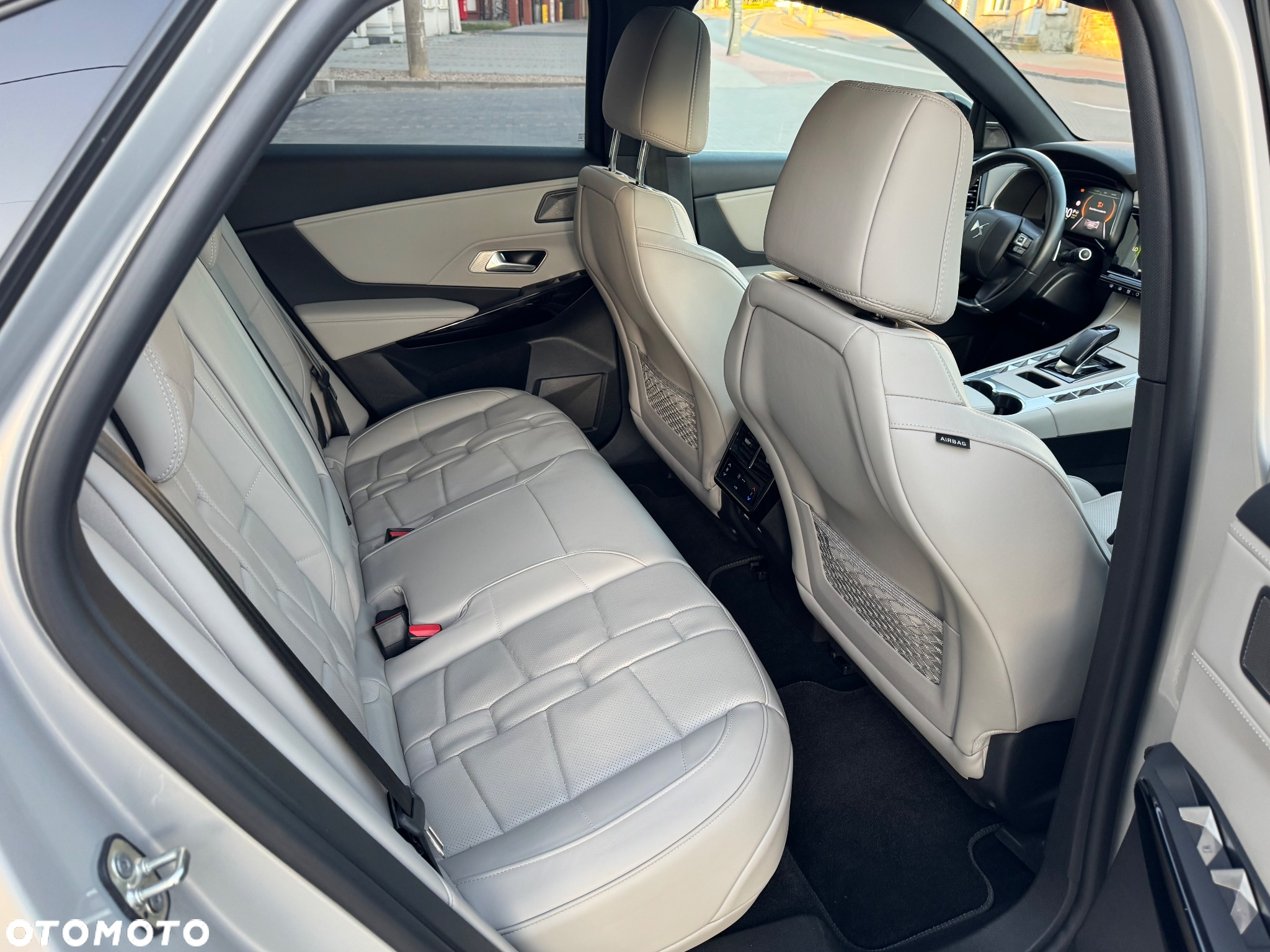 DS Automobiles DS 7 Crossback 1.6 E-Tense 4x4 Opera - 37