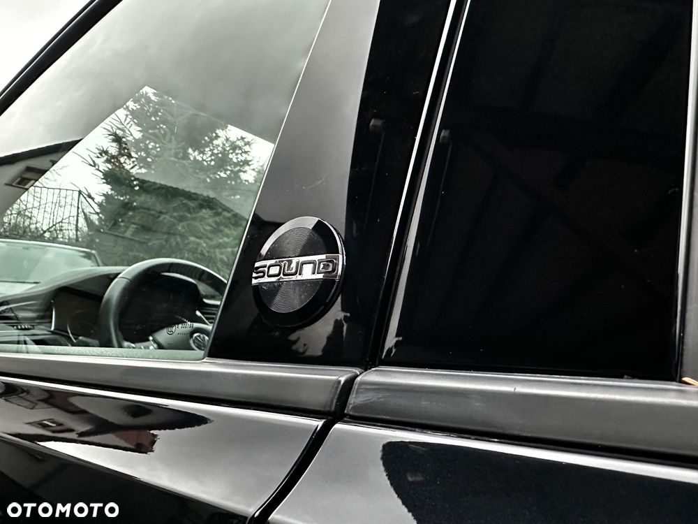 Volkswagen Touran 1.6 TDI SCR (BlueMotion Technology) SOUND - 17