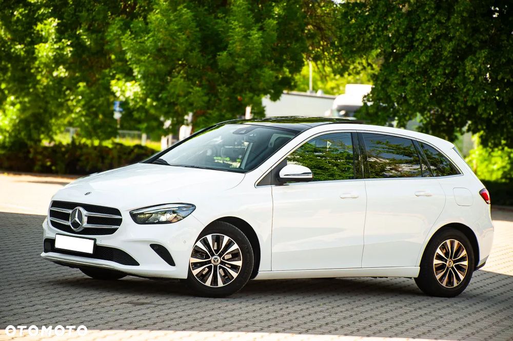 Mercedes-Benz Klasa B 180 Edition 2020 - 9
