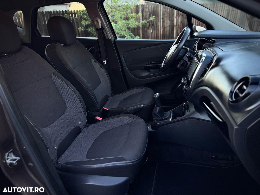 Renault Captur TCe Energy Xmod - 12