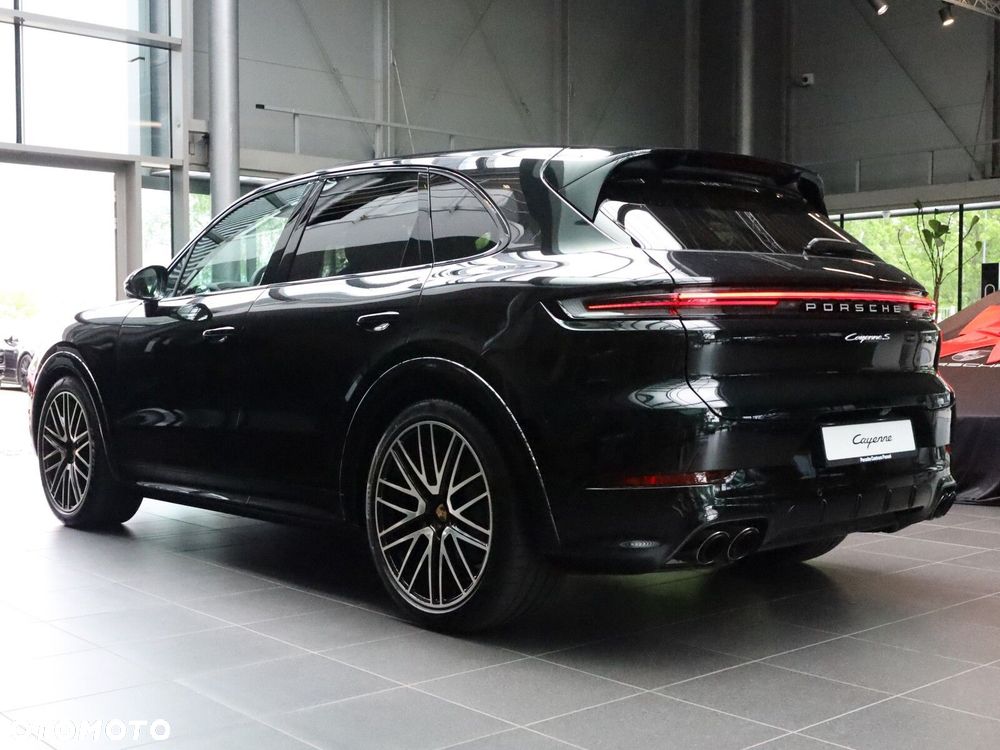 Porsche Cayenne - 8