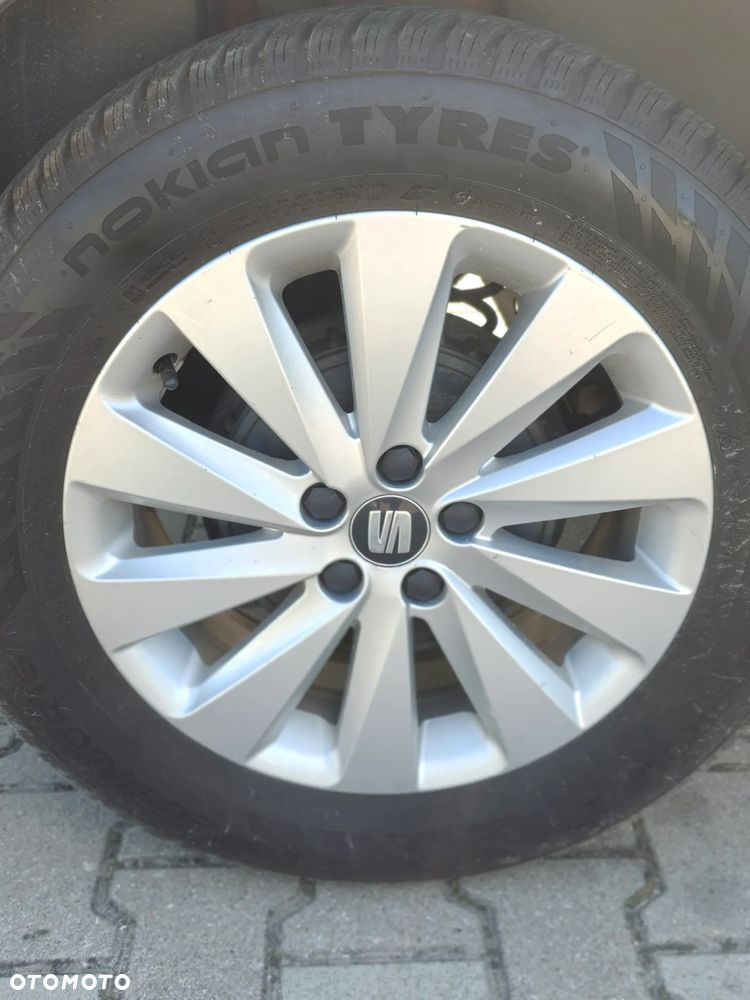 Seat Arona - 12