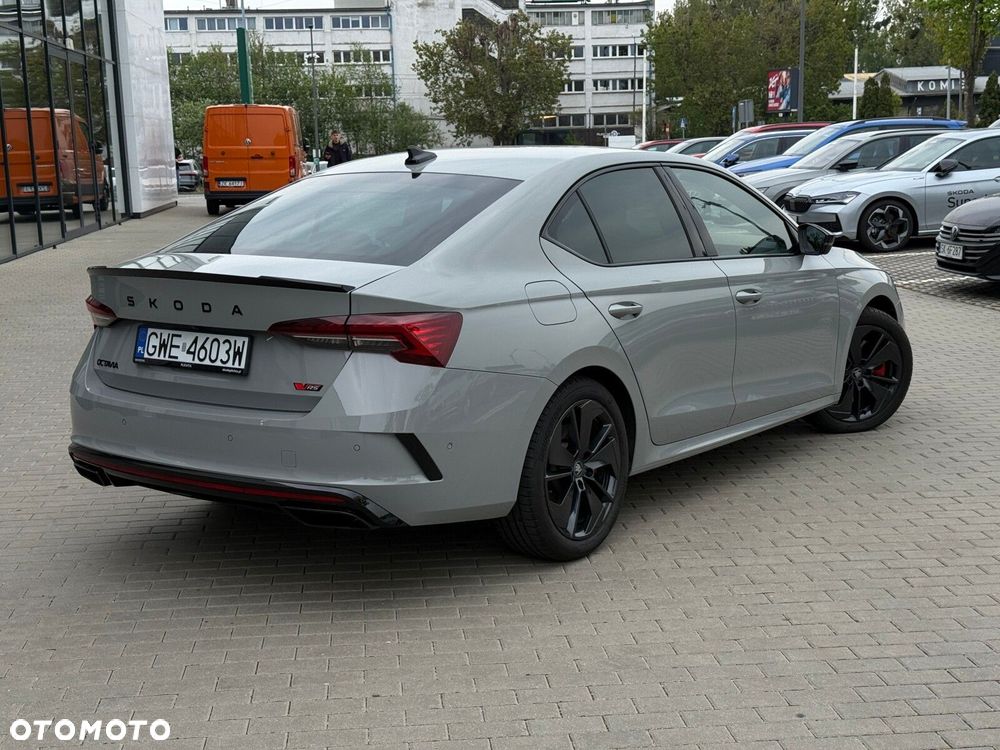 Skoda Octavia 2.0 TSI RS DSG - 6