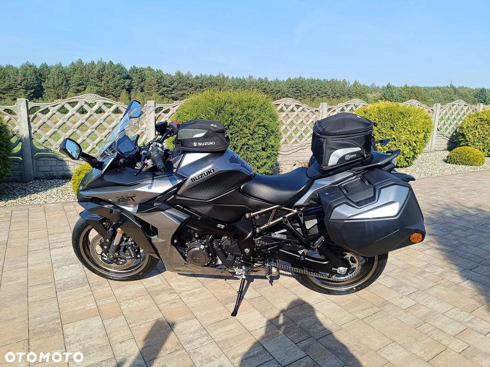 Suzuki GSX 1000 - 5