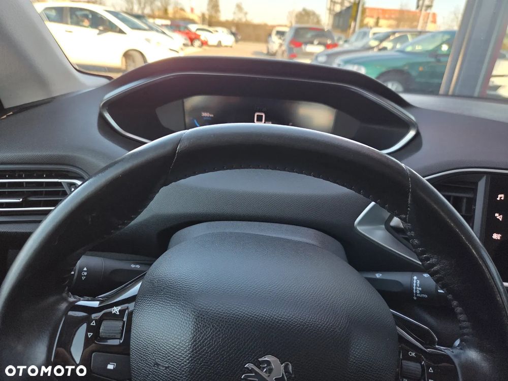 Peugeot 308 BlueHDi 130 Active Pack - 33