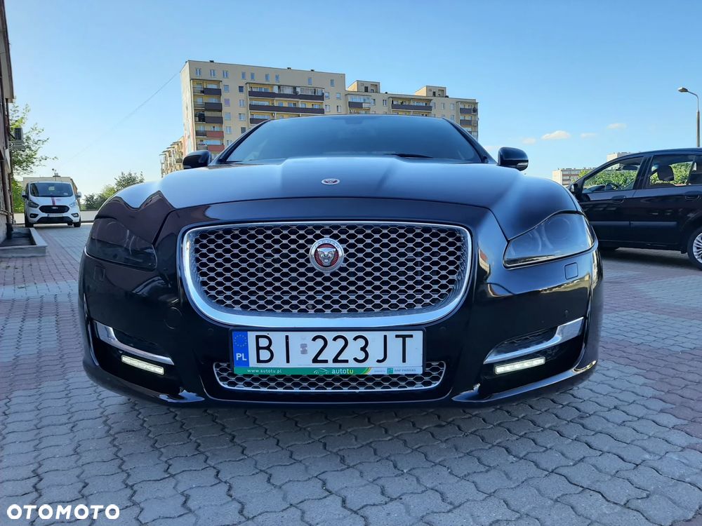Jaguar XJ 3.0 V6 Kompressor AWD Langversion Autobiography - 14
