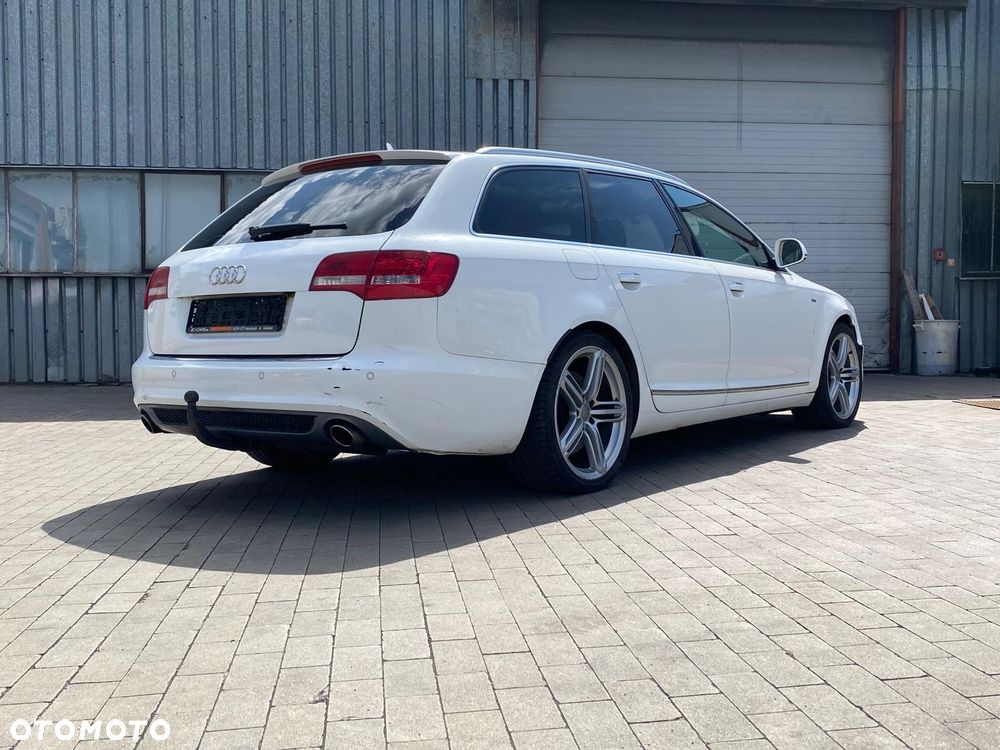 Audi A6 Avant - 1