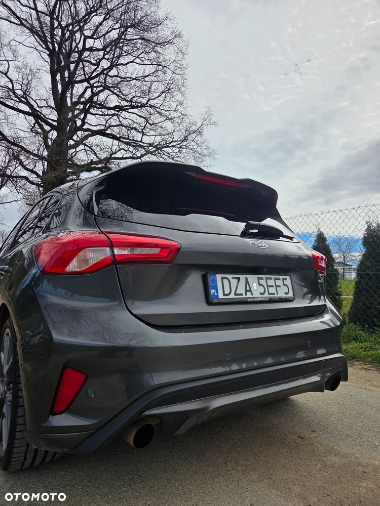 Ford Focus 2.3 EcoBoost ST - 6