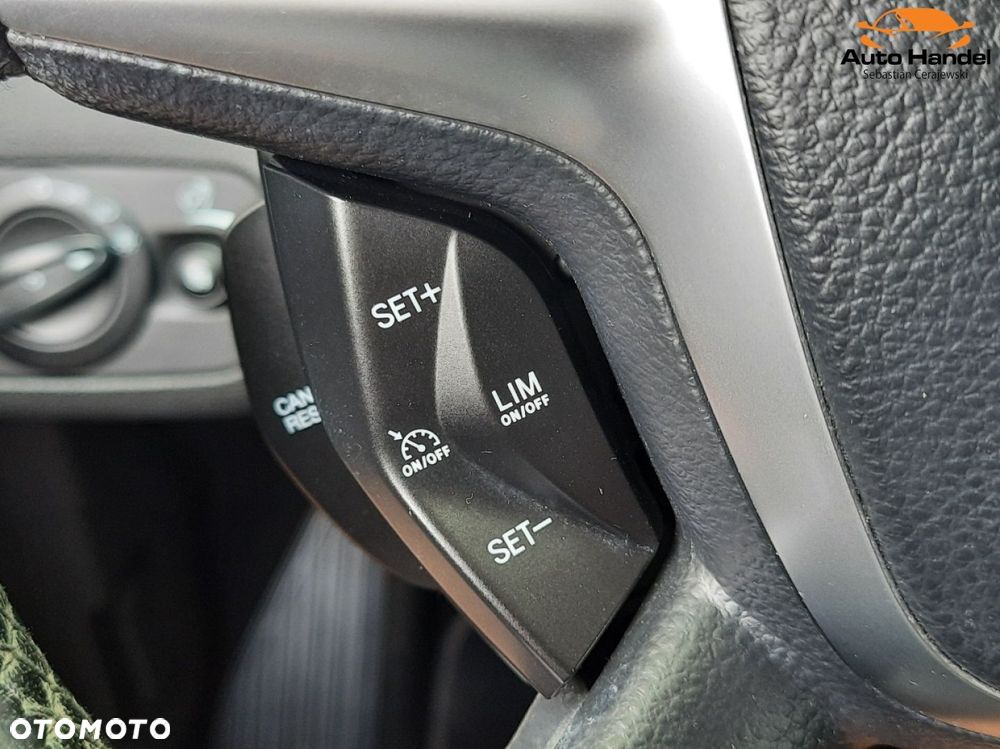 Ford Kuga 1.5 EcoBoost 2x4 Titanium - 24
