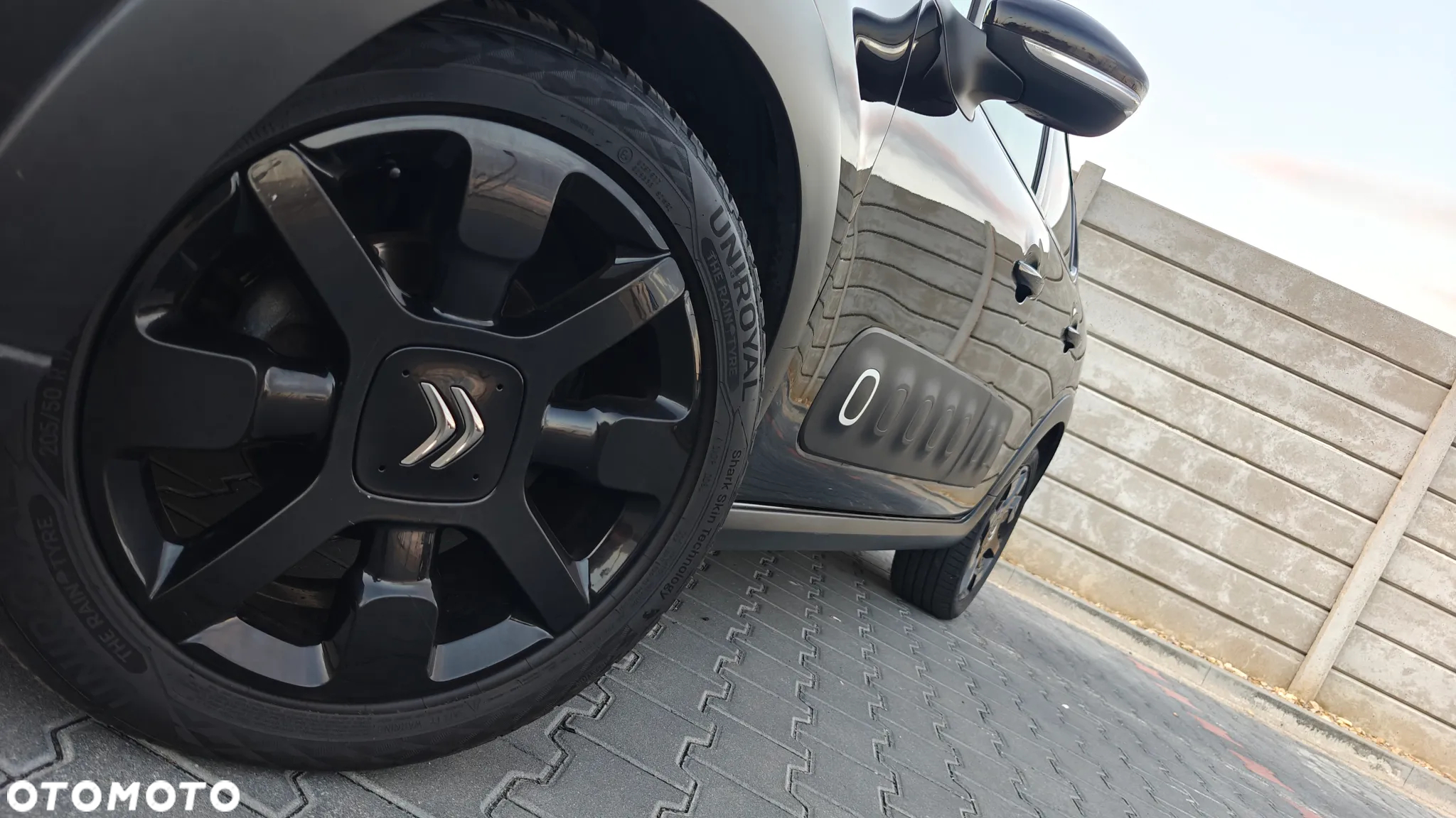 Citroën C3 1.2 PureTech GPF Shine - 2