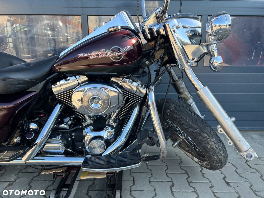 Harley-Davidson Touring Road King - 12