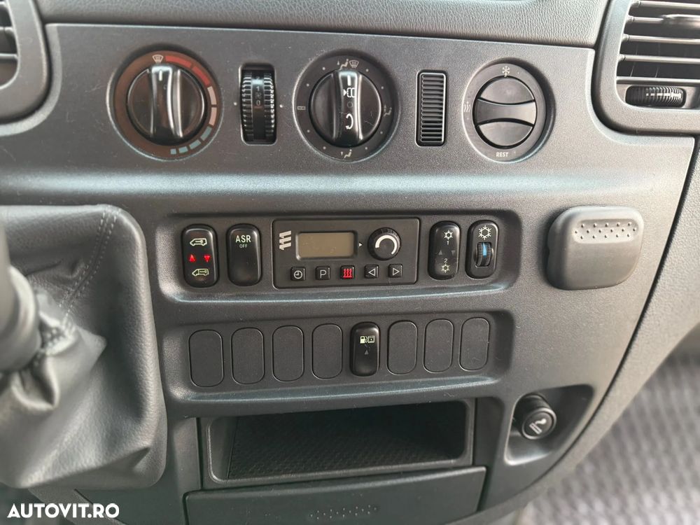 Mercedes-Benz Sprinter 902.622 - 28