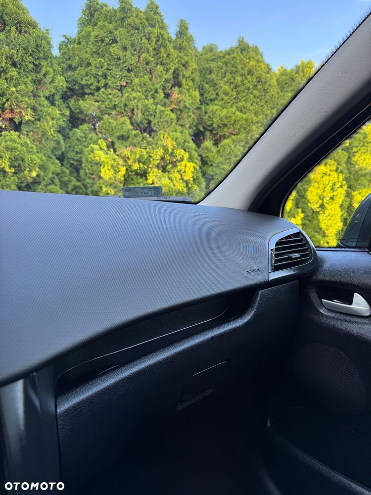 Peugeot 207 1.4 HDi Presence - 15