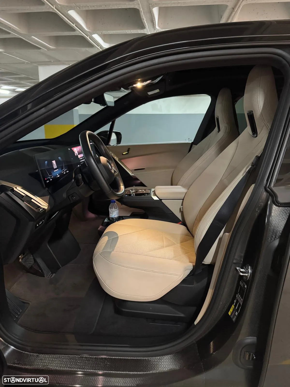 BMW iX xDrive 40 - 8