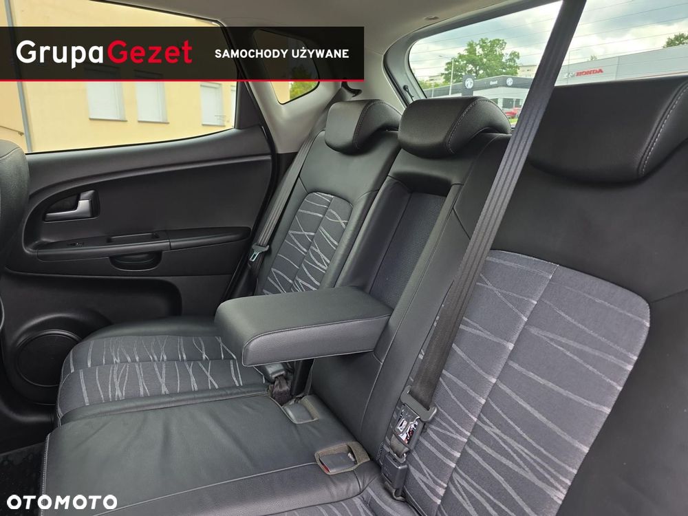 Kia Venga 1.4 L - 16