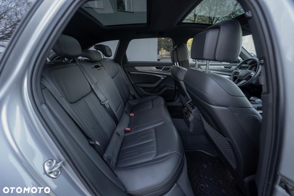 Audi A6 Avant - 32