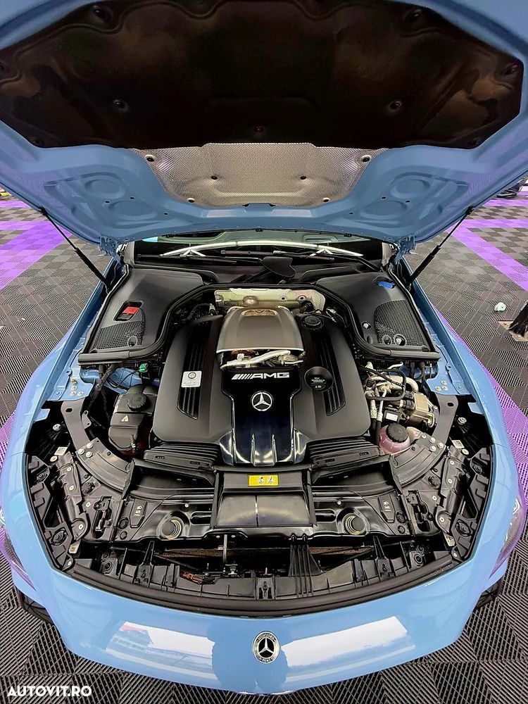 Mercedes-Benz AMG GT 4-door Coupe - 12