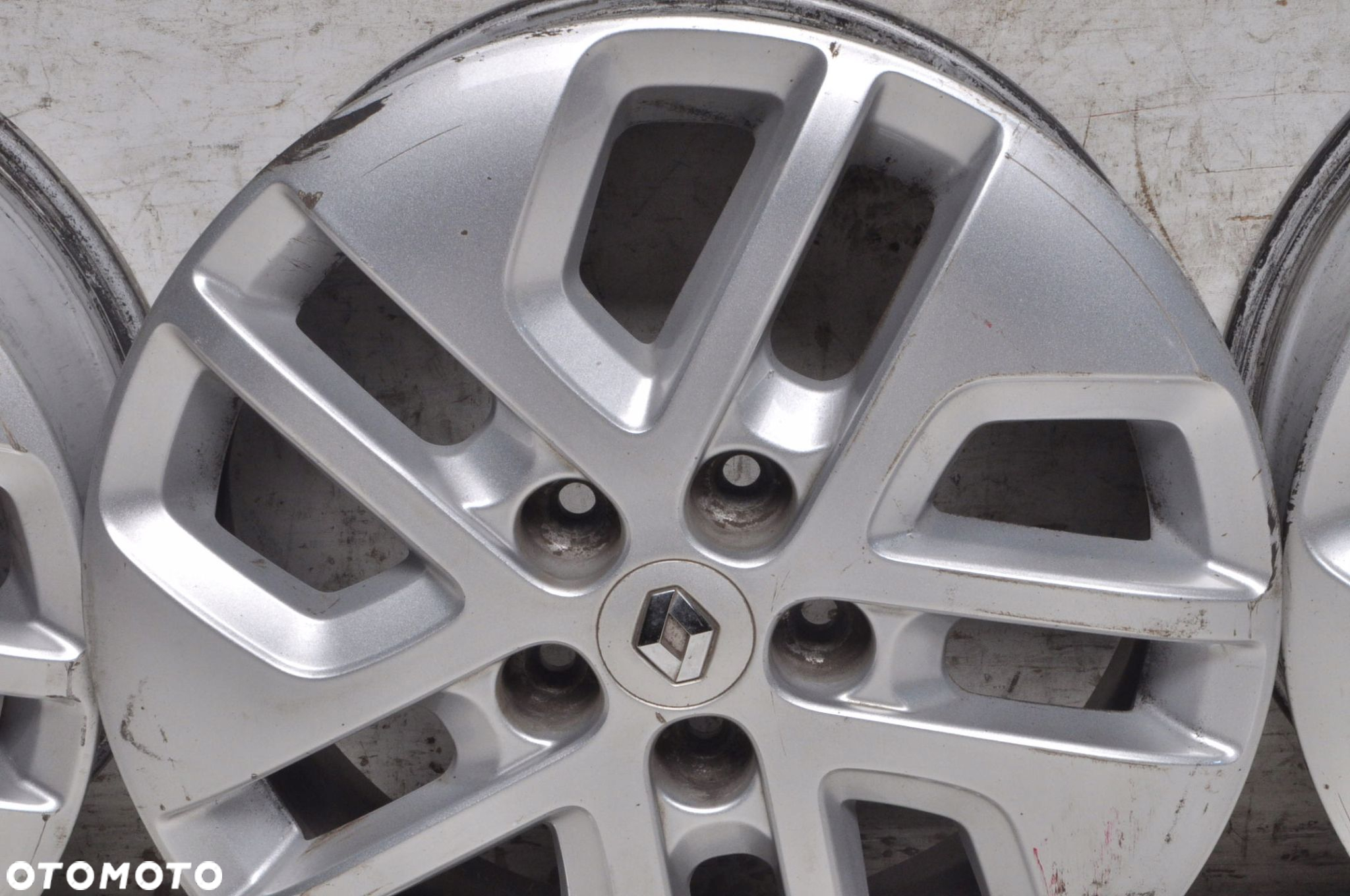 RENAULT TRAFIC OPEL VIVARO FELGI ALUMINIOWE 5X114,3 R17 93459465 KOMPLET - 9