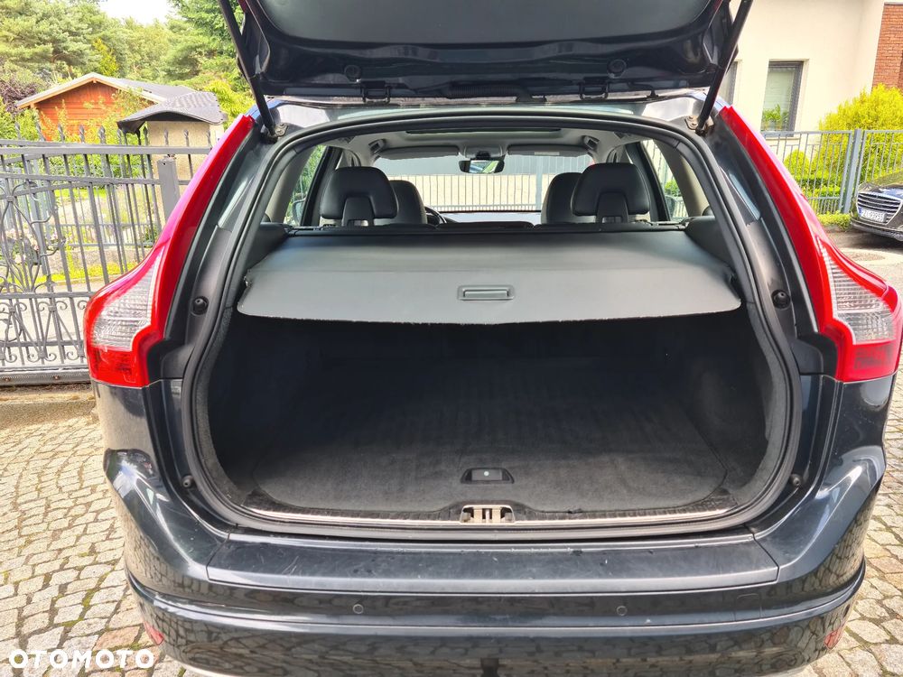 Volvo XC 60 D3 Momentum - 36