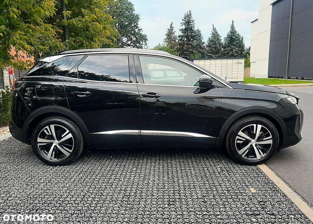 Peugeot 3008 1.6 PureTech HYbrid GT S&S EAT8 - 6