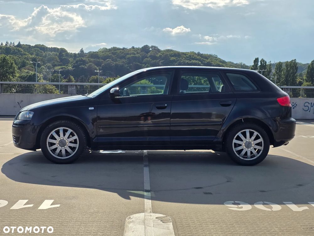 Audi A3 2.0 TDI DPF Attraction - 8