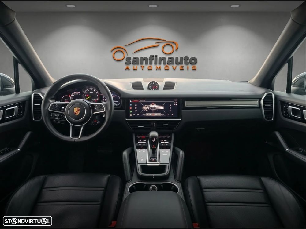 Porsche Cayenne Coupé E-Hybrid Platinum Edition - 16
