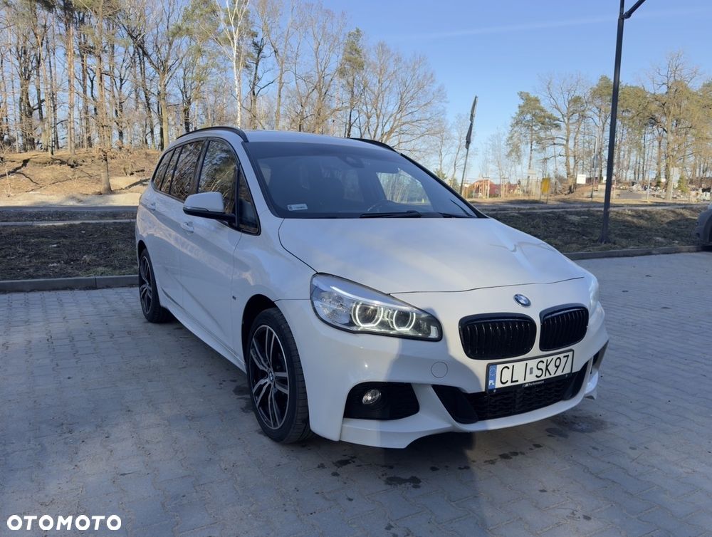 BMW Seria 2 218d M Sport - 8