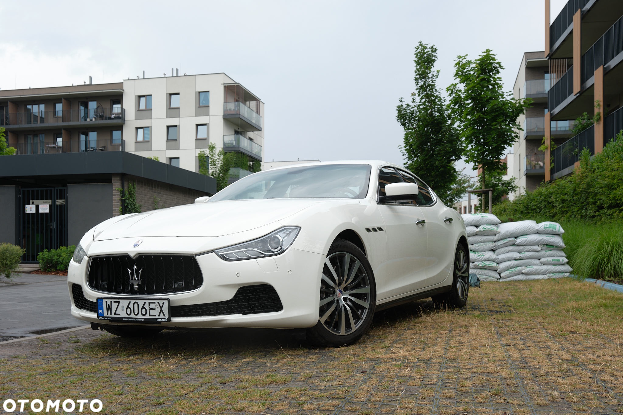 Maserati Ghibli Standard - 8