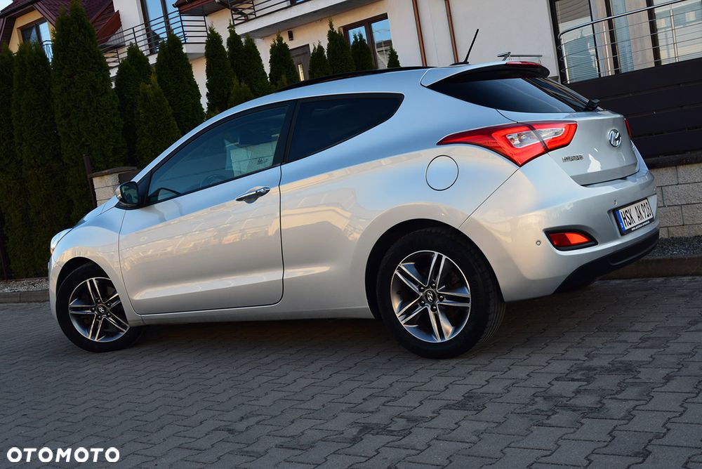 Hyundai i30 1.6 CRDi Premium - 26