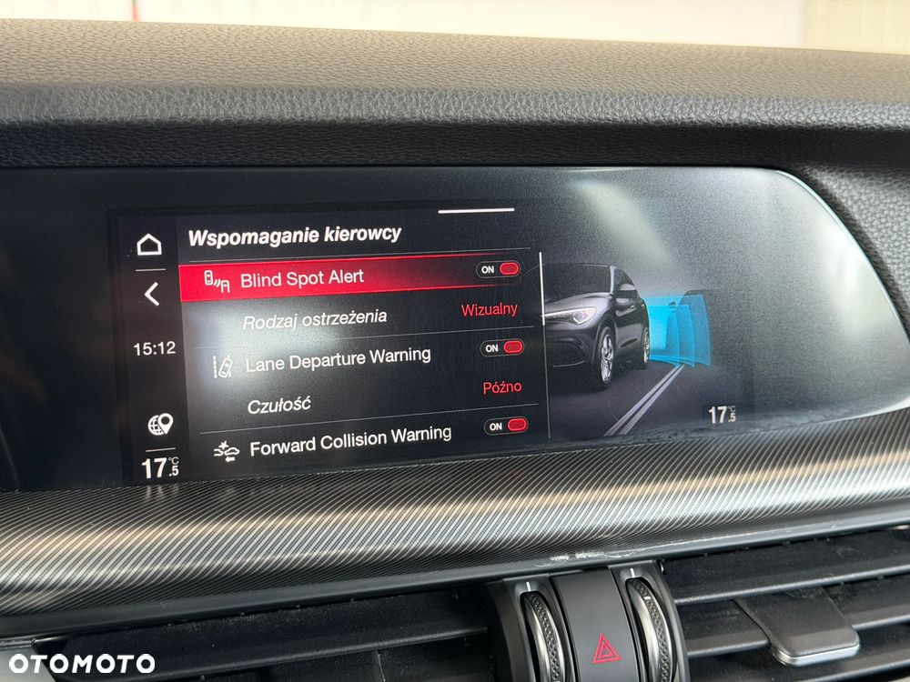 Alfa Romeo Stelvio 2.0 Turbo Q4 - 36