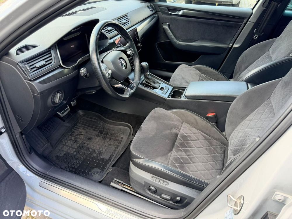 Skoda Superb 2.0 TSI 4x4 Sportline DSG - 8