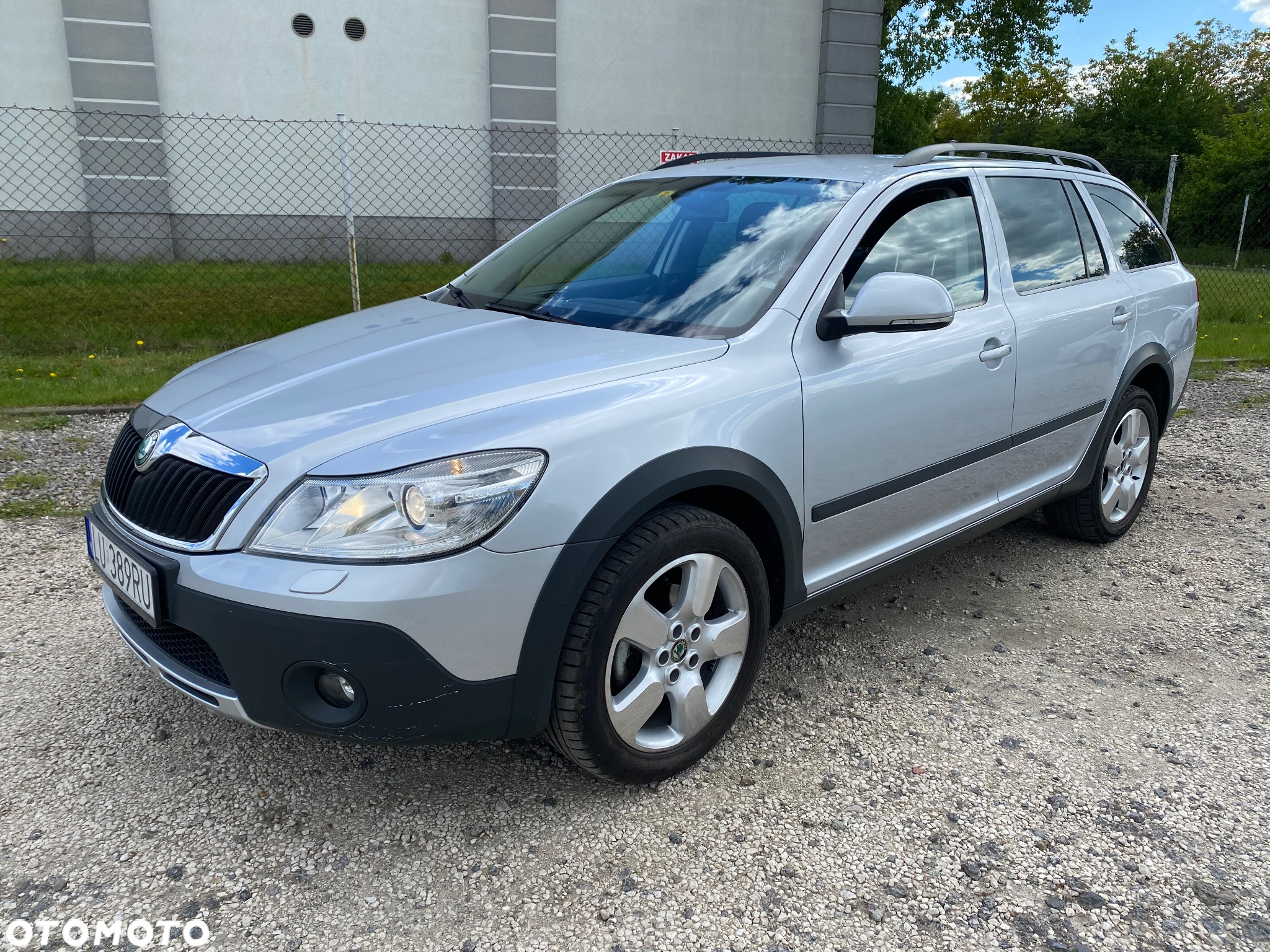 Skoda Octavia Combi 1.8 TSI 4x4 Scout - 5