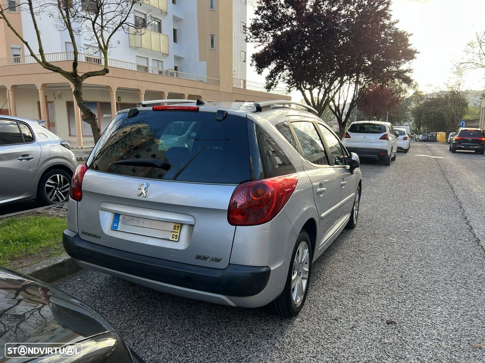 Peugeot 207 SW 1.6 HDi Sport - 21