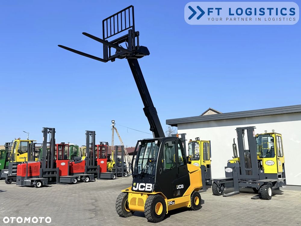 JCB WÓZEK TELESKOPOWY JCB TLT30D / KABINA / 2022 ROK / TYLKO 3446 MOTOGODZIN / PRZESUW BOCZNY / NOWE OPONY - 24