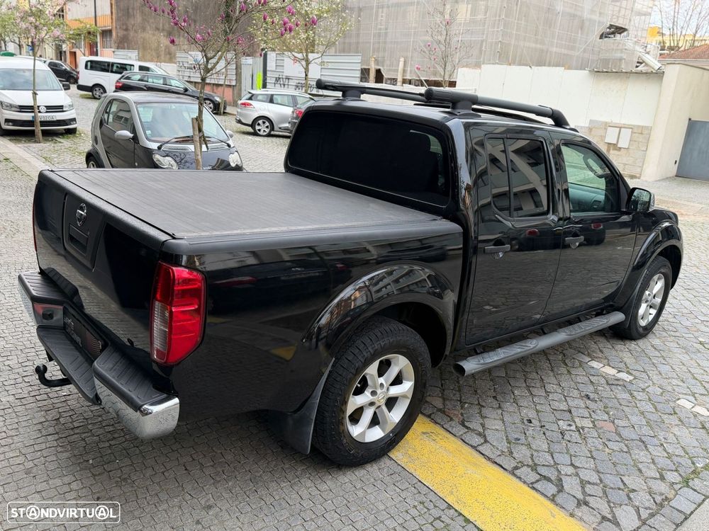 Nissan Navara 2.5 dCi CD LE Hi-Tech +P.Premium 4WD - 6